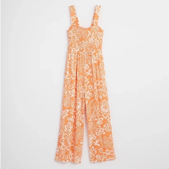 NWT LOFT Garden Smocked Strappy Jumpsuit - Picture 3 of 10